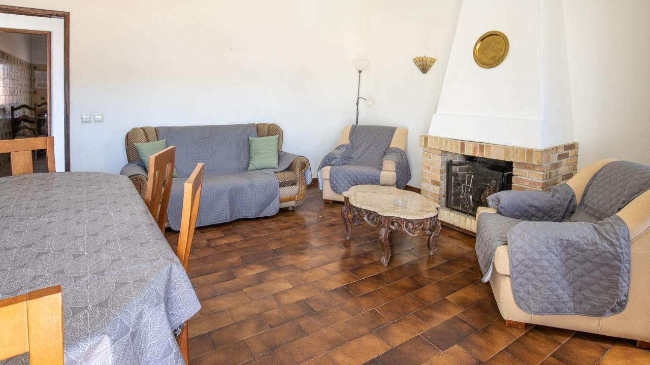 Apartamento Tio Pedro - By Bedzy Albufeira Exterior photo